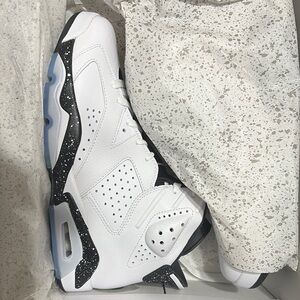 Jordan 6 Oreo